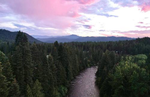 Riverfront Chalet Near Skiing, Lakes, Mtns & Leavenworth - Foto 57