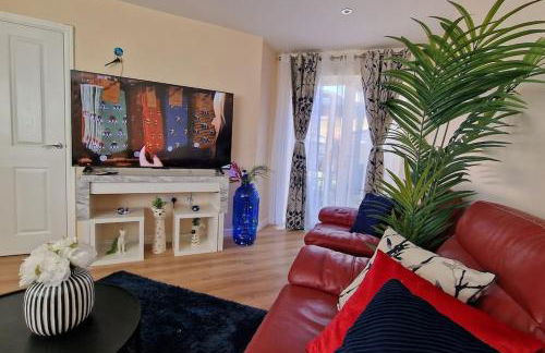 Modern Home near London ensuite room, 3 toilets - Foto 55