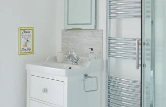 Boutique Chic In Blockley - Photo 19