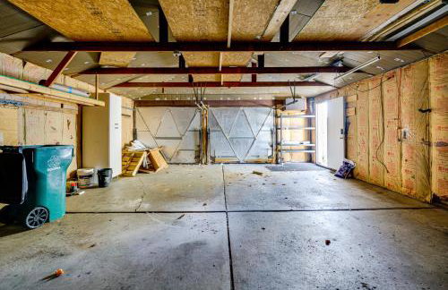 Clawson Home with Garage Walk to Stores and Dining - Photo 22