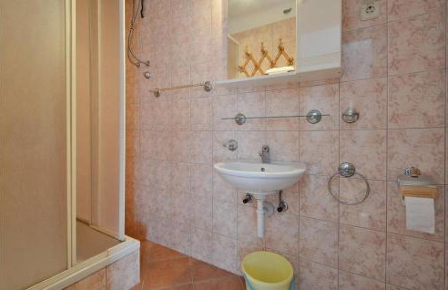 Cozy Apartment In Racisce With Wifi - Foto 29