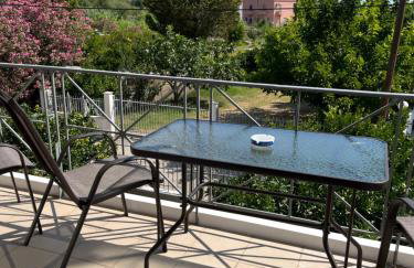 Koulouras Holiday Apartments - Photo 6