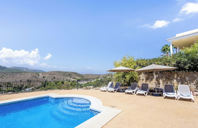 Stunning Golf Villa With Pool and Stunning Views - Foto 15