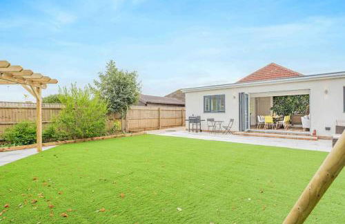 Luxe Ocean+playroom+Seascape - Photo 6