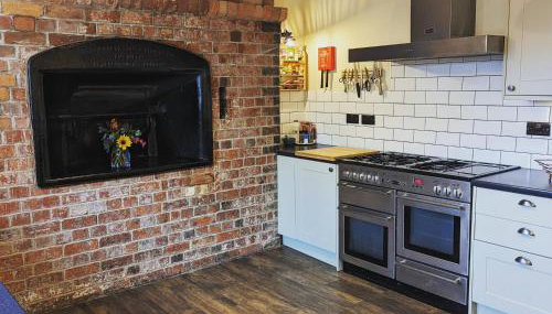 The Cob House. - Foto 1, stove, pet friendly