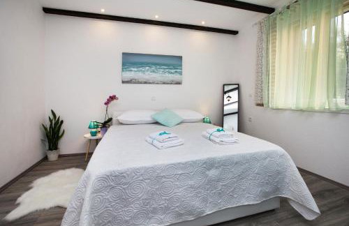 Apartment Barka - Photo 7