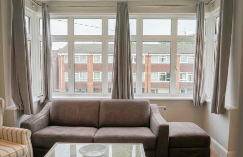 Luxury 5 Star apartments, Parking, Garden, near Metro Stations 10-15mins to London - Foto 20