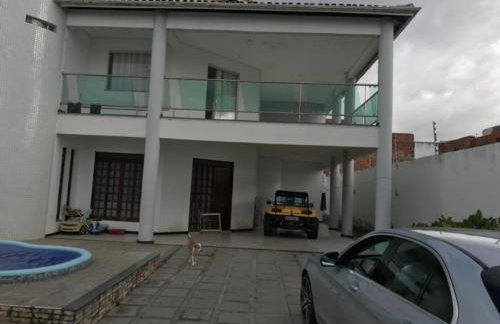 Belíssima Casa super confortável com piscina e área gourmet - Foto 9