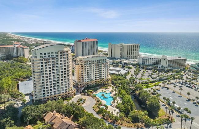 Luau Resort by Panhandle Getaways - Foto 1