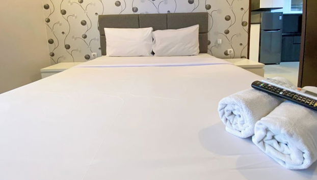 Restful And Elegant 1Br Patraland Amarta Apartment - Foto 3, Habitación