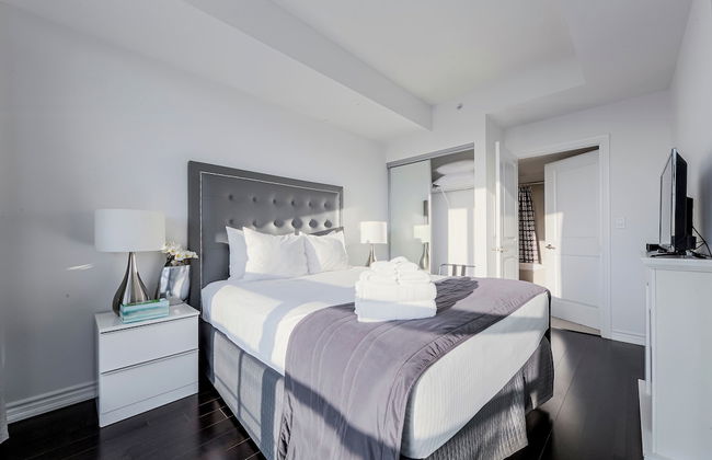 Altitude Suites on Yonge - Foto 18