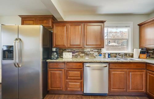 Pueblo House by Riverwalk, 2 Miles to Fairgrounds! - Foto 12