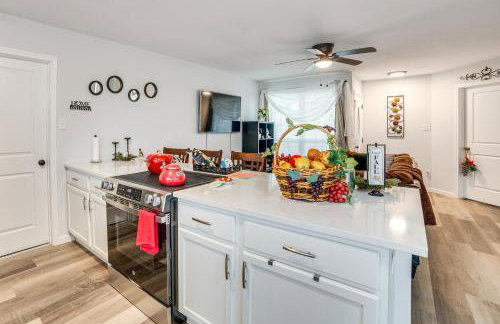 4 Mi to Joe Pool Lake! Cedar Hill Family Haven - Foto 8