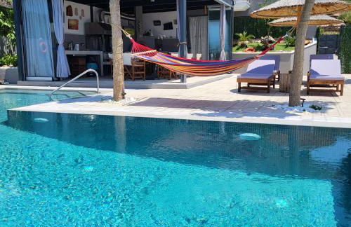 Stergiou Luxury Apartments with shared pool - Photo 7