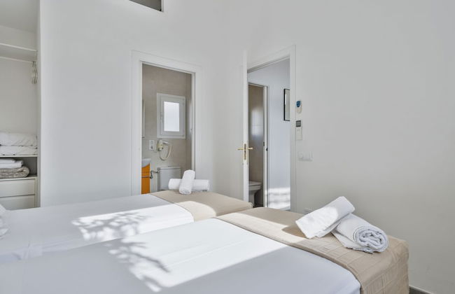 Stay Together Barcelona Apartments - Photo 36