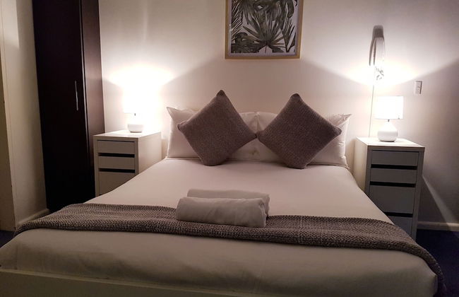 Sydney Hyde Park Paxsafe Apartments - Photo 9