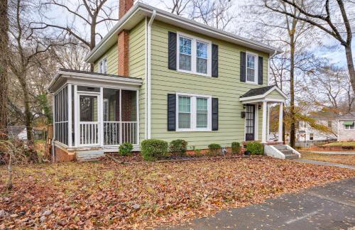 Great for Travel Nurses! Winston-Salem Gem with Yard - Photo 3