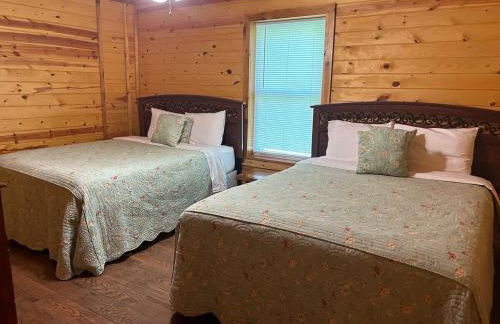 Solarium Deluxe Cabin #19 on Patoka Lake in Southern Indiana - Foto 10