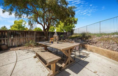 Your Home Away From Home near Wineries & Old Town - Foto 52