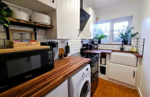 'Shakespeare Cottage' - Free Parking near Salisbury Railway Station & Walk to City - Foto 27