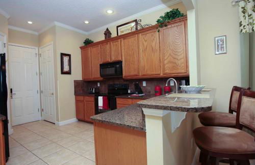 Luxury Villa 5 Bedrooms Minutes from Disney in the Reunion resort - Foto 9