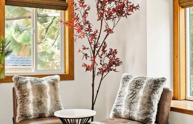 The Fancy Fox Stunning 4 BR Retreat, Min to Lake - Foto 32