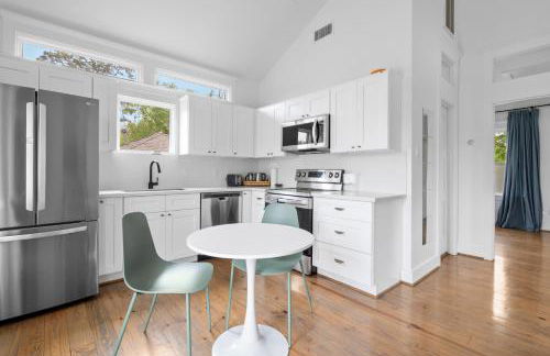 Solace One Houston 1BR with Balcony Views! - Foto 2