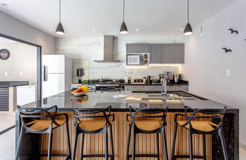 Casa em Paraty com 4 Suítes, Piscina e Churrasqueira Próximo Praias - Foto 25