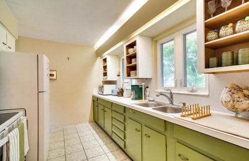 3 Mi to Gulf Seminole Retreat with Patio - Foto 13