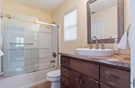 Chardonnay Charm by Avantstay Luxe Group Retreat w/ Pool Mins to Wineries - Foto 56