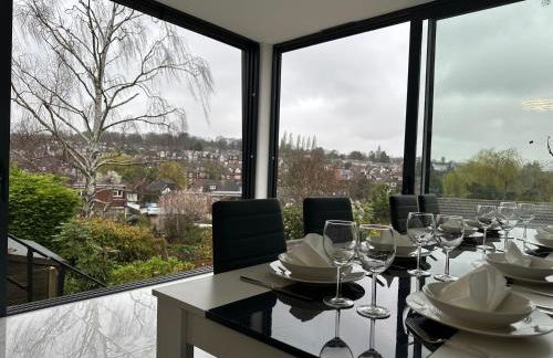 Luxurious & Elegant 6-Bed House - Foto 4