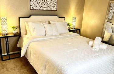 Short Walk to JSU Stadium, Hospitals, and Bars in Fondren - Foto 26