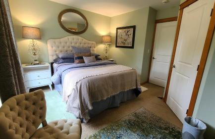 Mt Rainier Way Bedroom with Private Full Bath - Foto 4