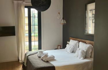 Top ten street in the world by Time Out Front View of Casa Batlló - Photo 5