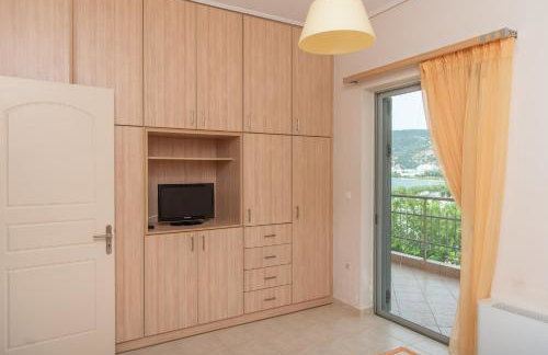 Marmari Beach View - Photo 15