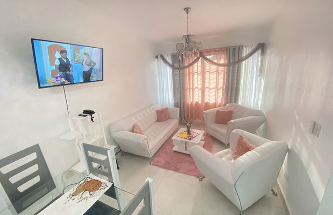 7DR Apt in Prime Location Near Monumental Area - Photo 1