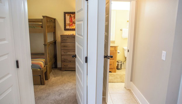 Large Private Pool ~ Minutes to Beach ~ Gulf Side ~ Seagrove - Foto 3, Habitación