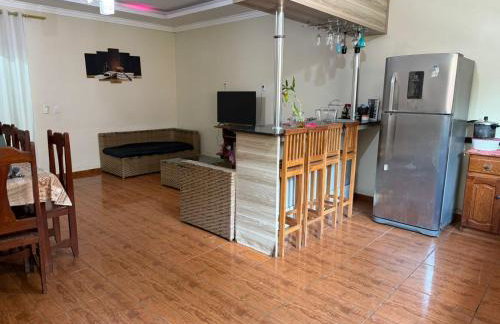 Casa em Benfica oito Pessoas no mínimo - Foto 1