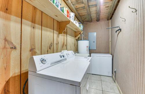 Pet-Friendly Opp Vacation Rental w/ Spacious Deck! - Foto 22