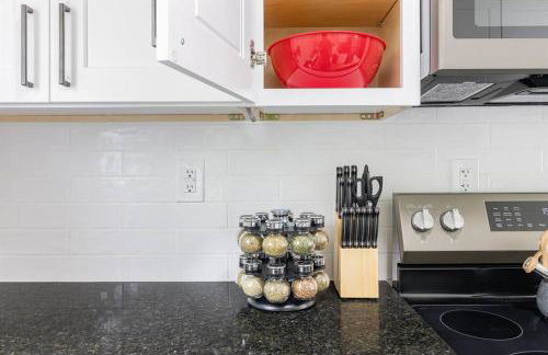 NEW!Comfy 3BR/2BA Home/Friendly City of Hazel Park - Foto 16