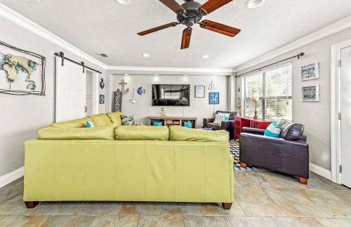 Foley Palms & OWA Resort / Pool - Photo 32