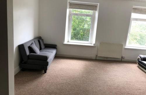 Large maisonette one bedroom nearby station - Foto 9