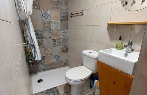 Cozy Townhouse - Photo 15