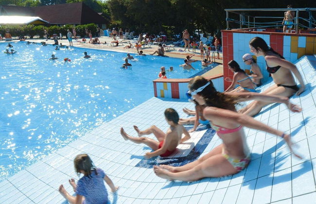 Bungalow in Caorle With Garden Furniture - Foto 13