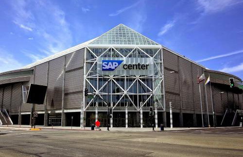 Modern 2BR Downtown San Jose Condo Walkable - Foto 48