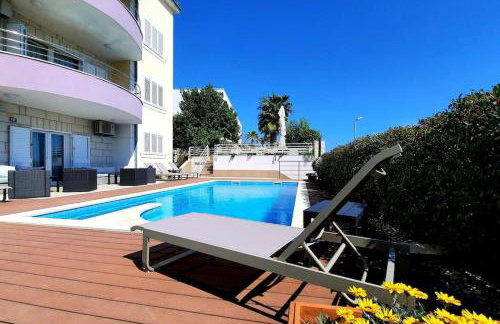 SUN apartment with SEA VIEW and shared POOL - Foto 2