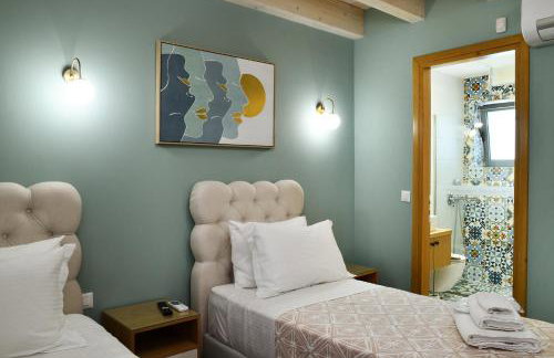 Alexandras's Mansion - Photo 21