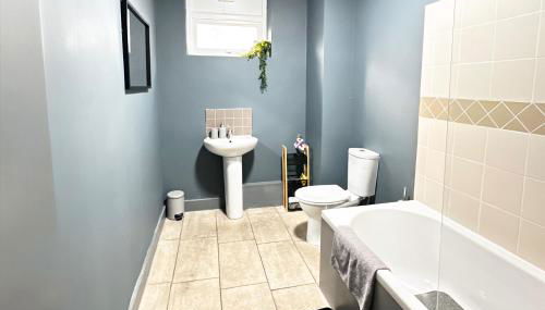 Oak Suite - 2 Bed - Sleeps 4 - Central Blackpool - Foto 2