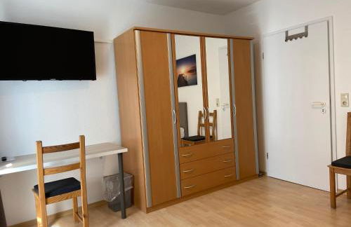 Wohnung mit 2 Einzelzimmer gemeinsamer Küchen/Bad/Balkon-Nutzung - Foto 13