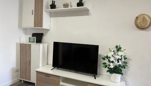 Alojamiento entero. Piso en el centro de El Vendrell. - Foto 5